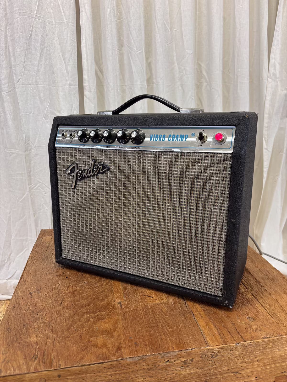 Fender Vibro Champ