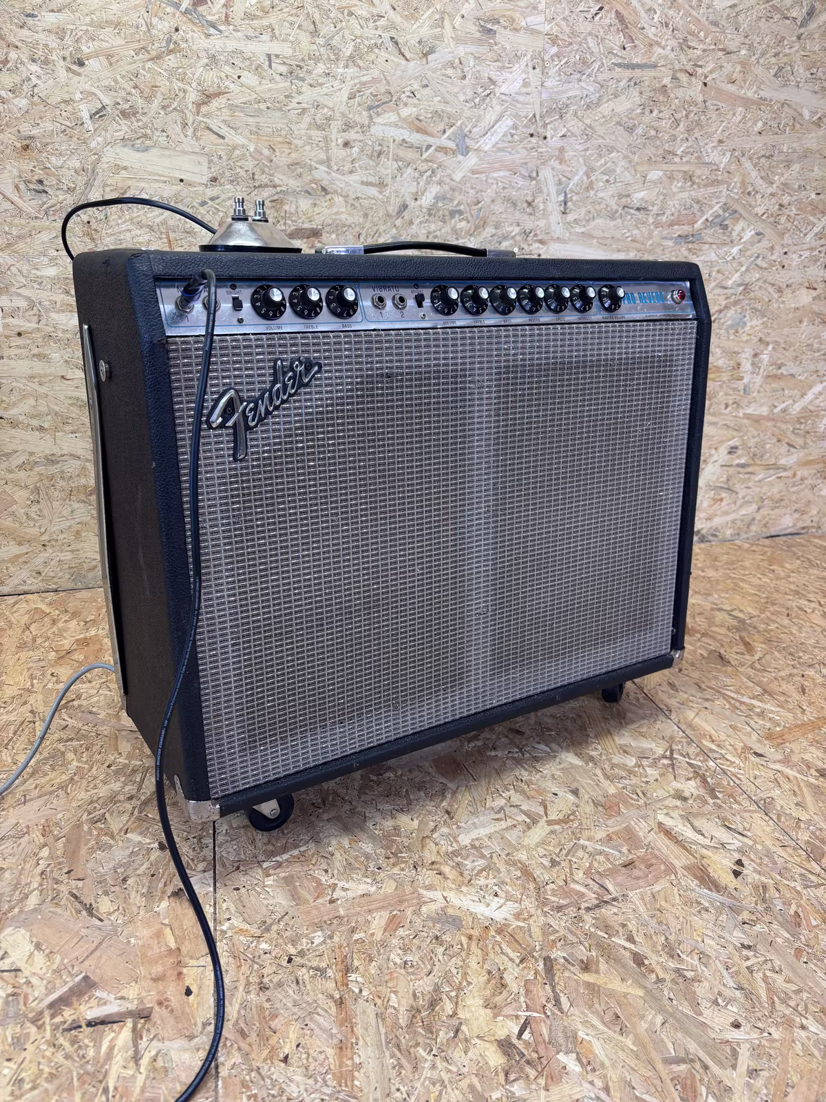 Fender Pro Reverb - 2