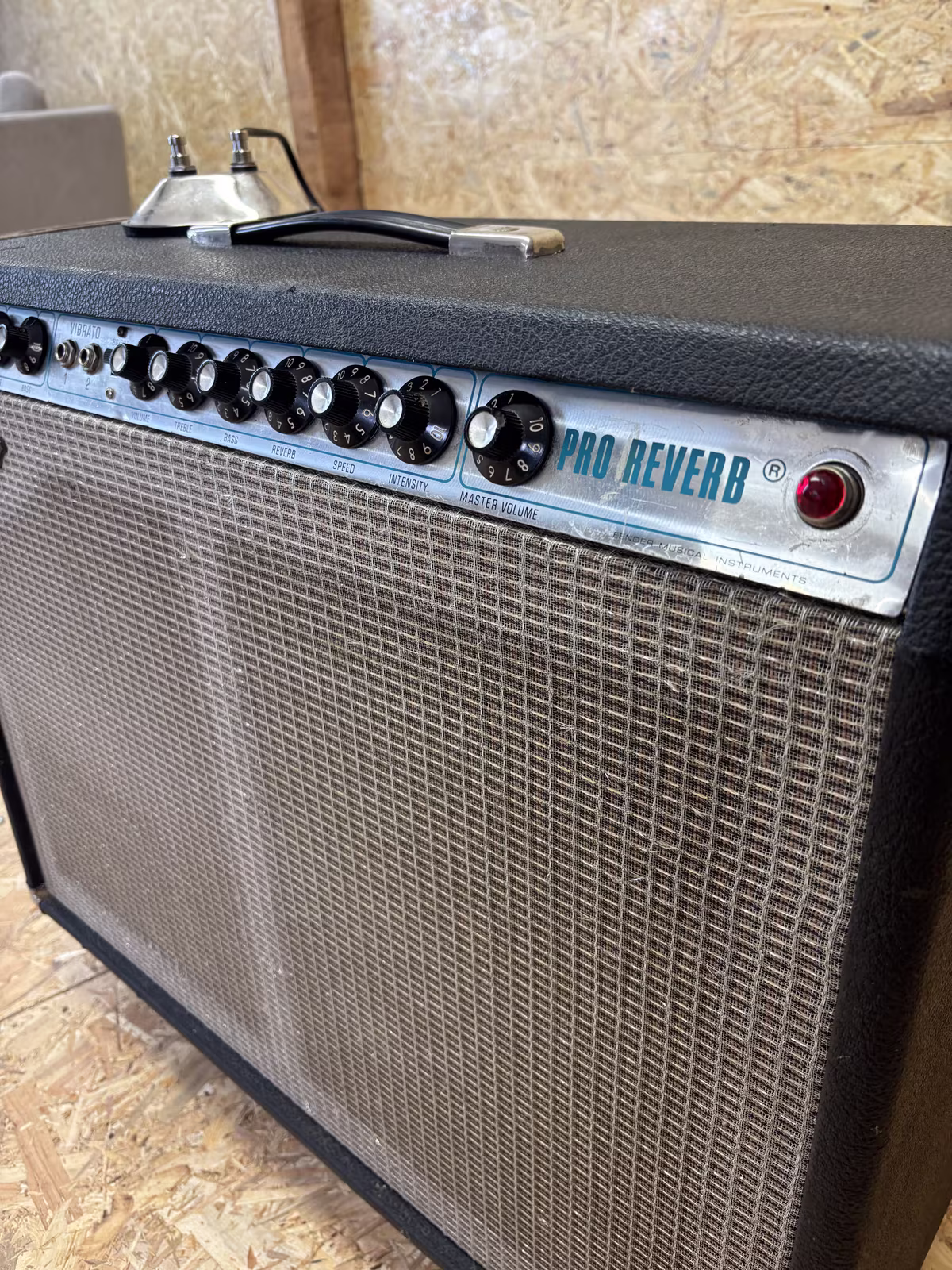 Fender Pro Reverb - 4