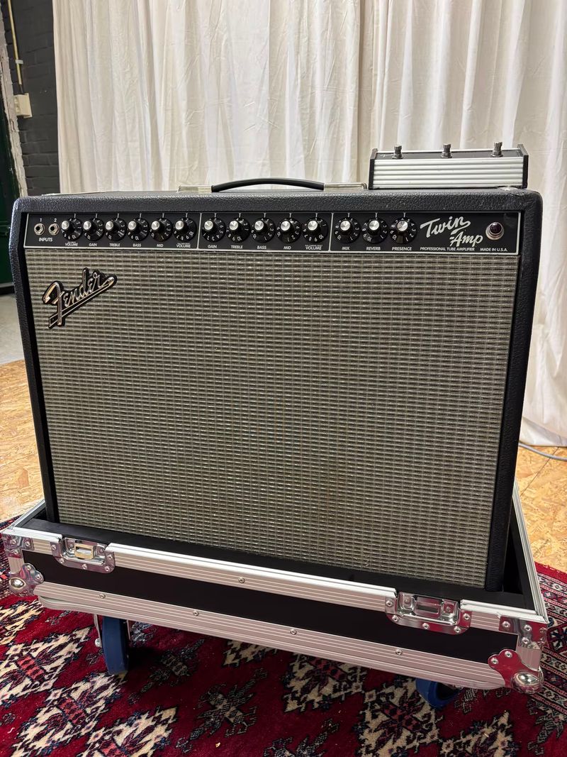 Fender Twin Amp - 25W/100W Switchable (2000's)