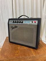 Fender Vibro Champ (1974) - foto 1